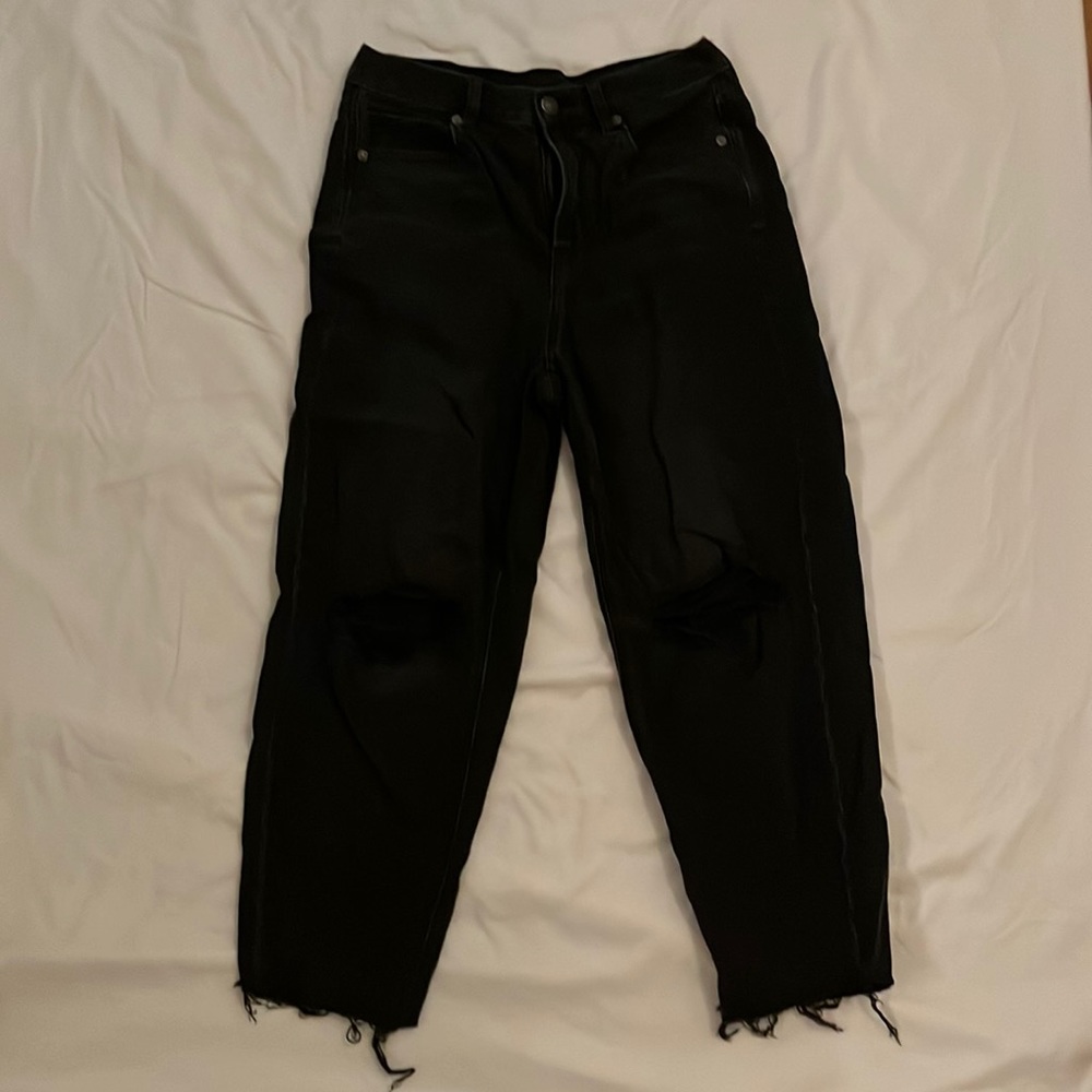 Black American Eagle jeans. Perfect condition.